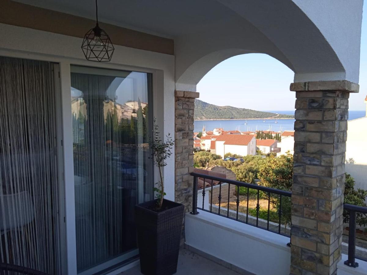 Apartamento Ema Primošten Exterior foto